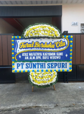 Papan Bunga Duka di Ngawi