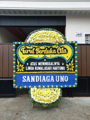 Papan Bunga Duka di Ngawi